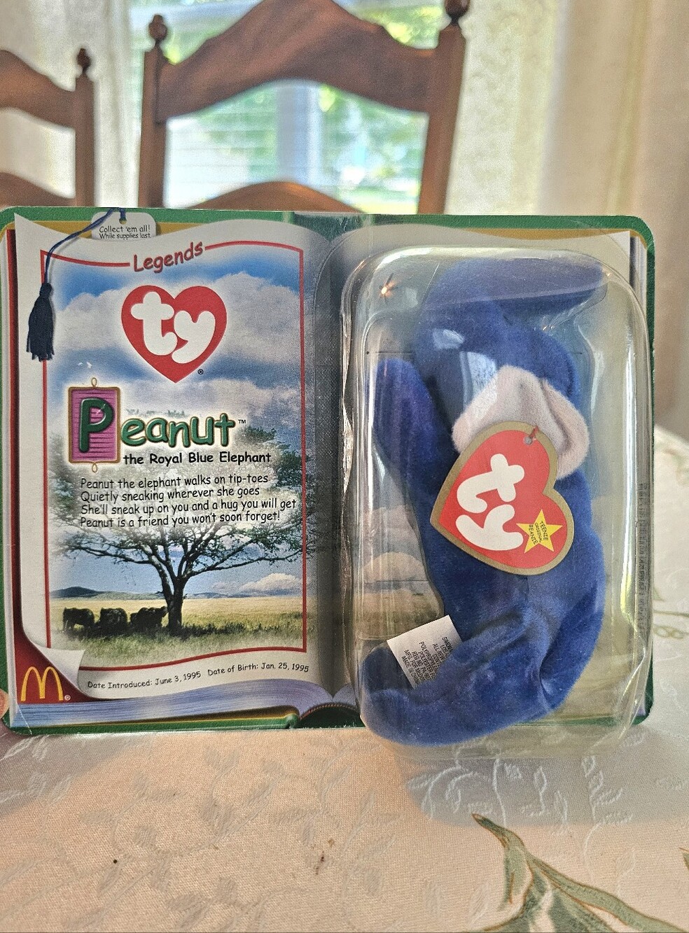 Collectible Vintage Ty Peanut Royal Blue Elephant teenie Beanie Baby Plush